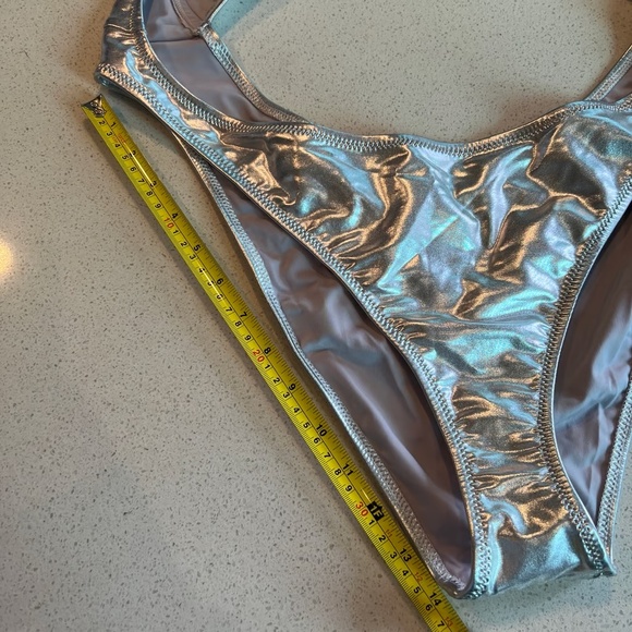 NWT Skims Metallic Cut Out One Piece Swimsuit Monokini Nickel Silver 3X - Picture 5 of 9